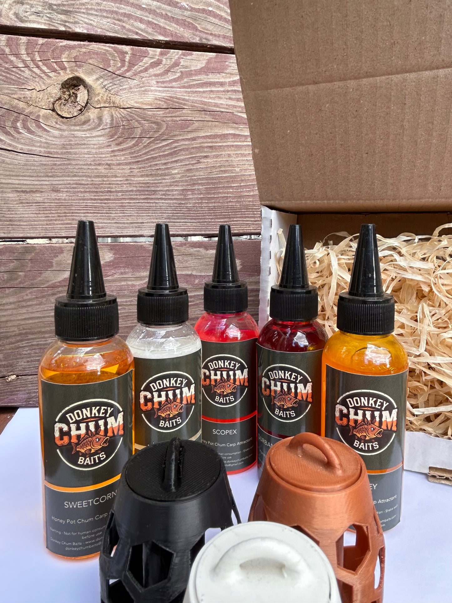 Honey Pot Chum Carp Attractor Box Set - 5-Flavours + Honey pot feeders